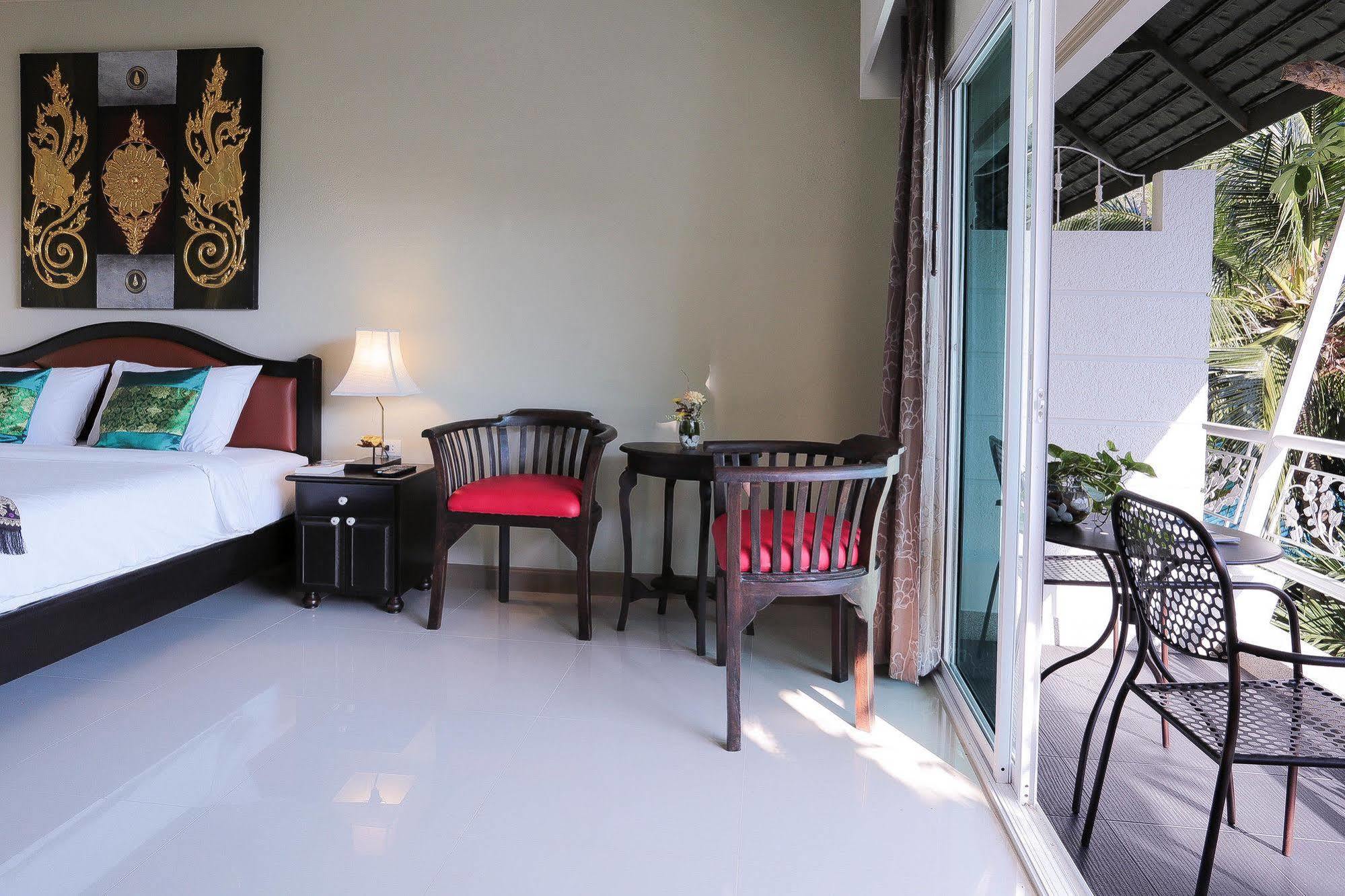 Naka Resort Παραλία Καμάλα Εξωτερικό φωτογραφία